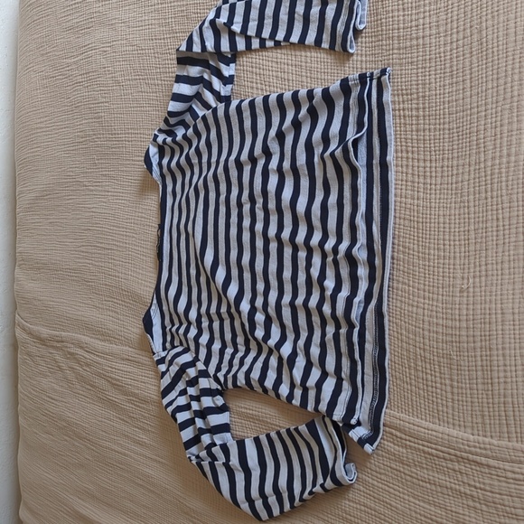 Reformation shirt size small - Picture 3 of 5